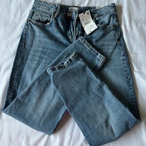 Zara medium wash denim NWT